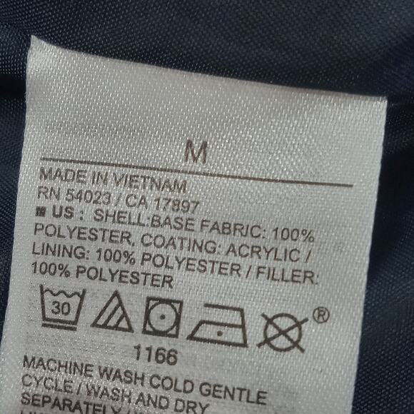 Old Navy Puffer Vest Mens Medium Blue Go-Recycled Quilted Outdoors Lightweight - Picture 10 of 11